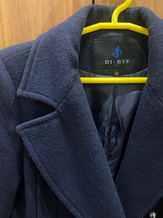 Abrigo estilo militar