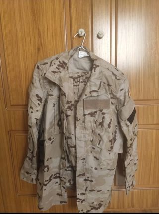 Uniforme árido 