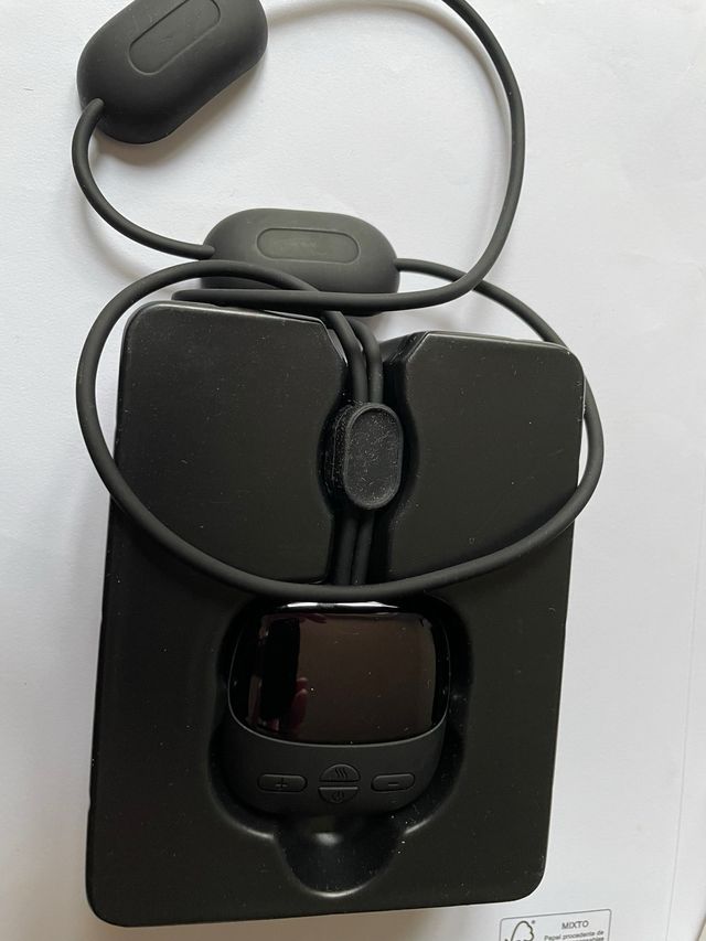 MASAJEADOR CON CORRIENTES