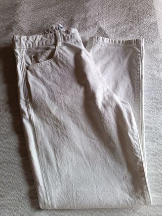 Pantalón ZARA