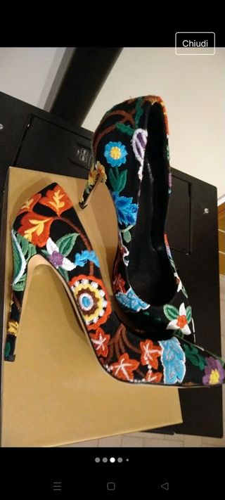 Scarpe con tacco Viamaestra