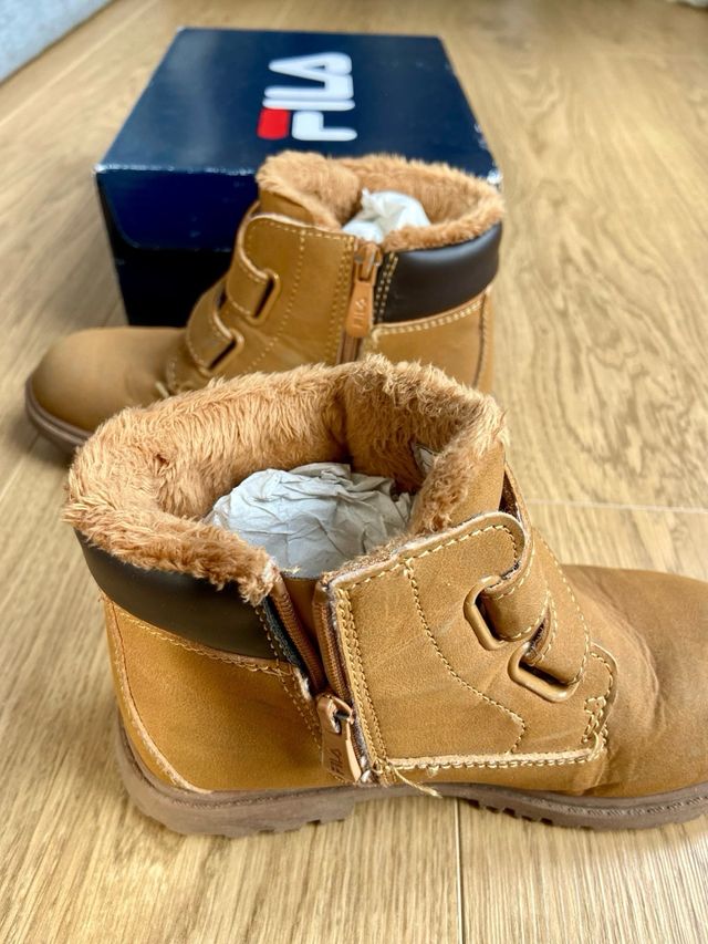BOTAS INVIERNO CAMEL FILA TALLA 30