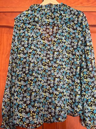 Blusa flores
