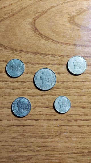 Monedas.