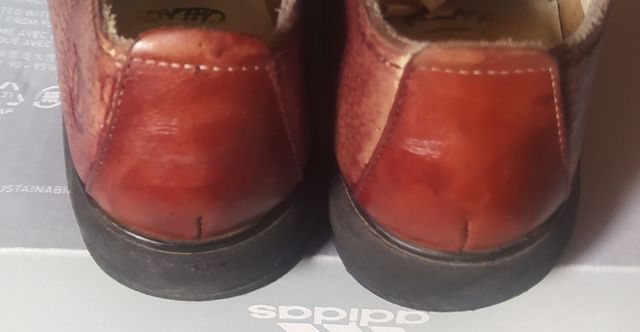 ZAPATO PIEL TIPO BUGGIES MARCA CALLAGHAN