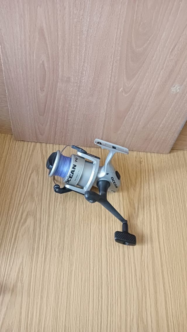 carrete de pesca grande+cosas en mi perfil