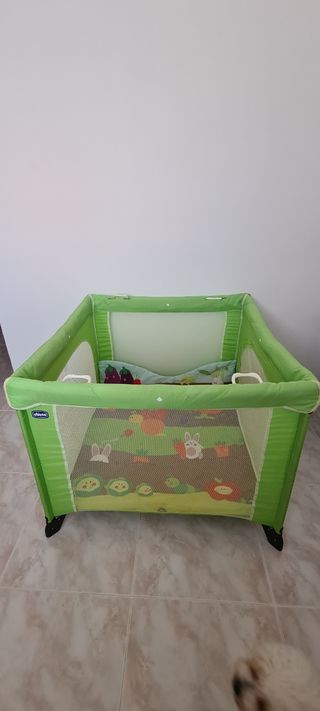 Cuna de viaje/ parque infantil chicco