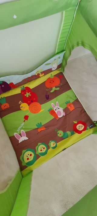 Cuna de viaje/ parque infantil chicco