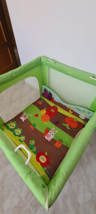 Cuna de viaje/ parque infantil chicco
