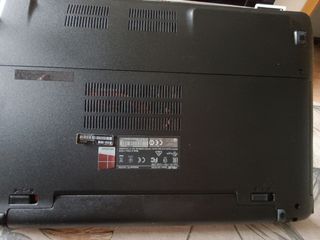 Portátil ASUS R510v. Windows 11