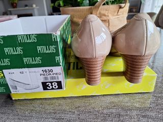 Zapatos piel Pitillos 38