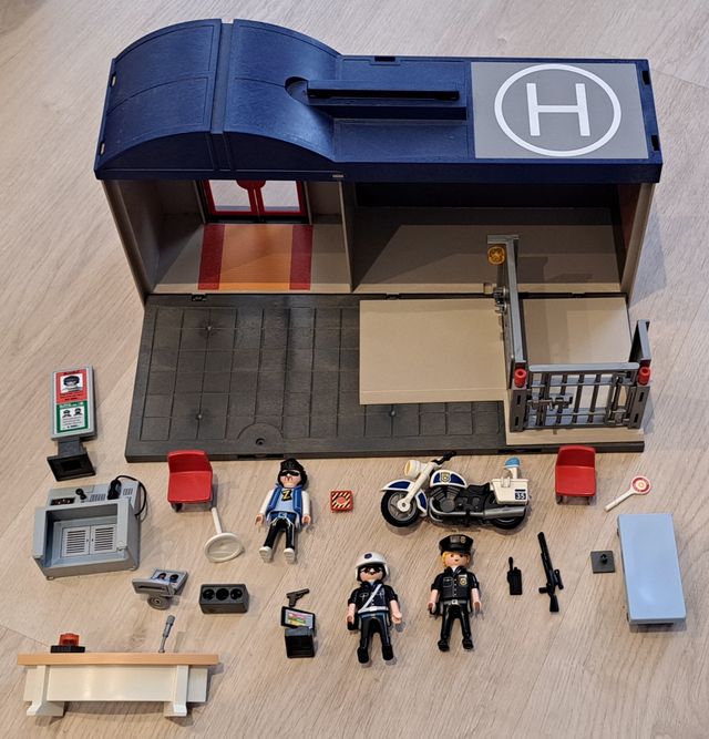 Estación policía playmobil