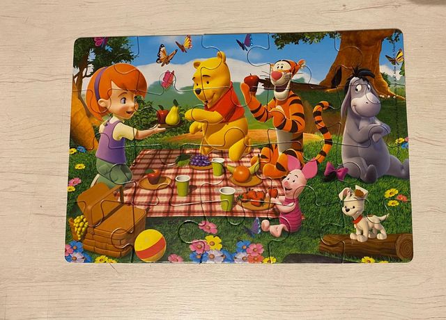 Caja 5 Puzzles Winnie the Pooh Clementoni 20 pieza