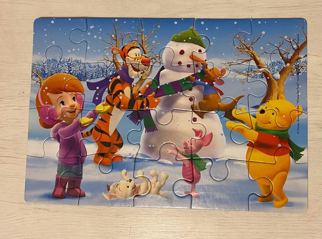 Caja 5 Puzzles Winnie the Pooh Clementoni 20 pieza