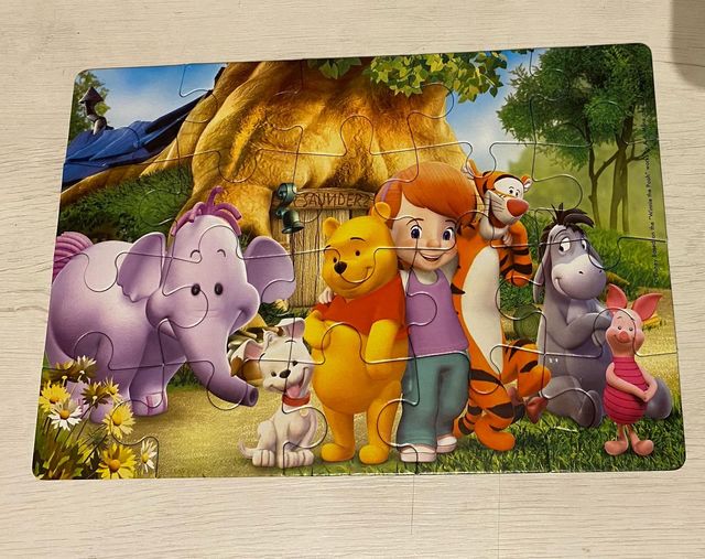 Caja 5 Puzzles Winnie the Pooh Clementoni 20 pieza