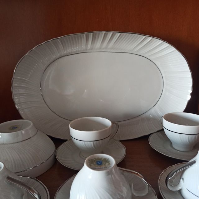 29 piezas Juego de café/ té Porcelana de Ley