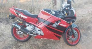 Honda CBR 600 f