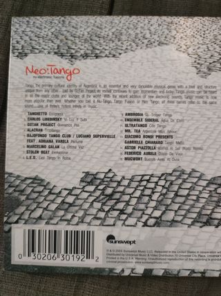 Tango nuevo 6 CD (uno doppio)