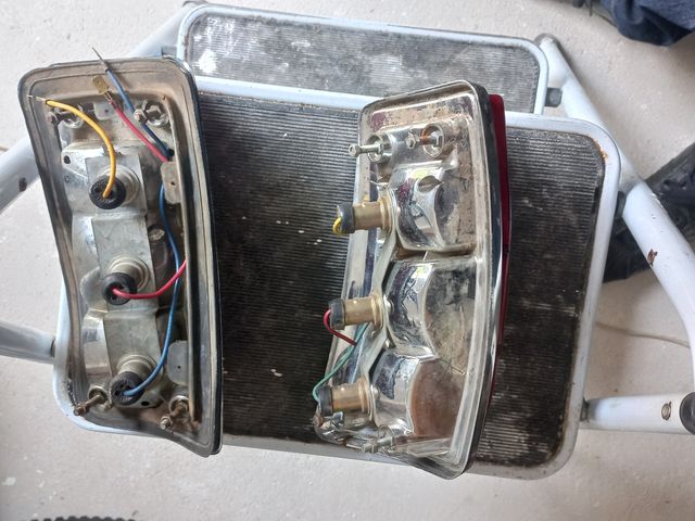 Fari posteriori mini minor 1988