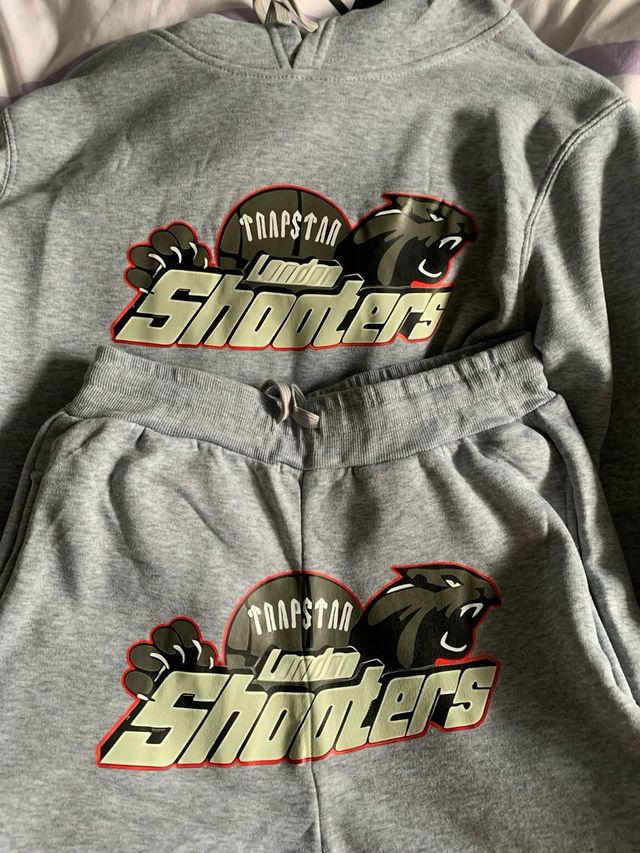 Conjunto trapstar gris talla S