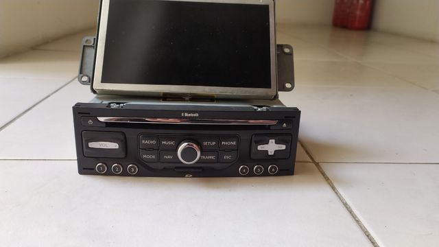 Rádio GPS rneg1 Peugeot 207