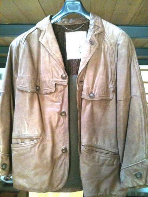 GIACCA UOMO IN PELLE  BOTTONI IN VERO CORNO  XL