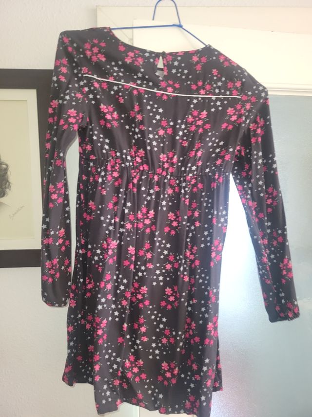 Vestido niña marca Sfera.