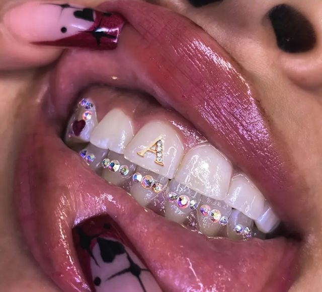 GEMAS DENTALES JOYAS SWAROVSKI 💎✨