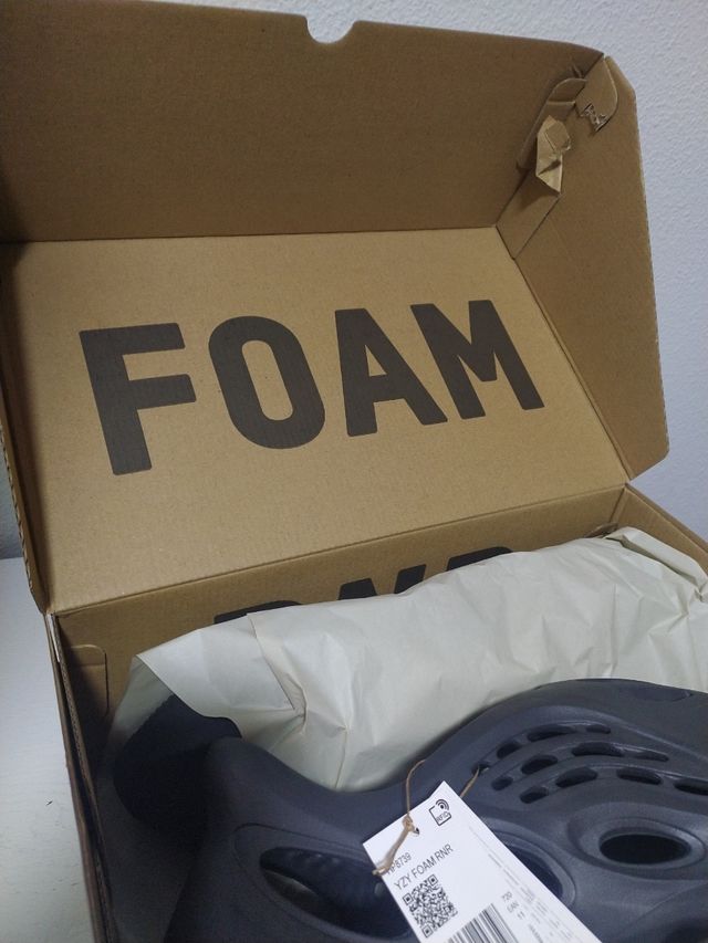 ¡Oferta! Yeezy Foam Runner Onyx