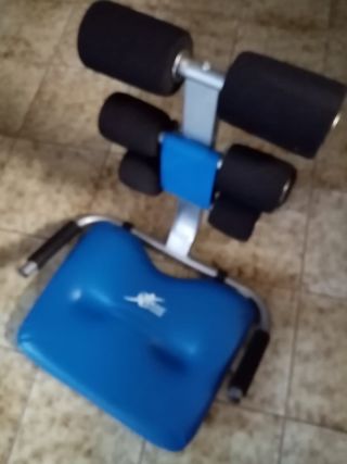 panca per addominali.