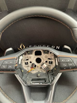 Volante Cupra Leon 2022