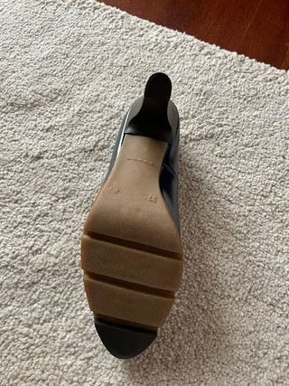 Vendo zapatos de salon azul marino nuevos 