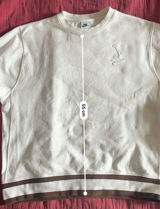 Felpa primaverile Nike ed. limitata SNKRS day 22