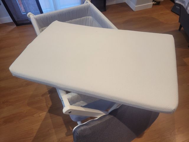 Minicuna UZTURRE con colchón y vestiduras