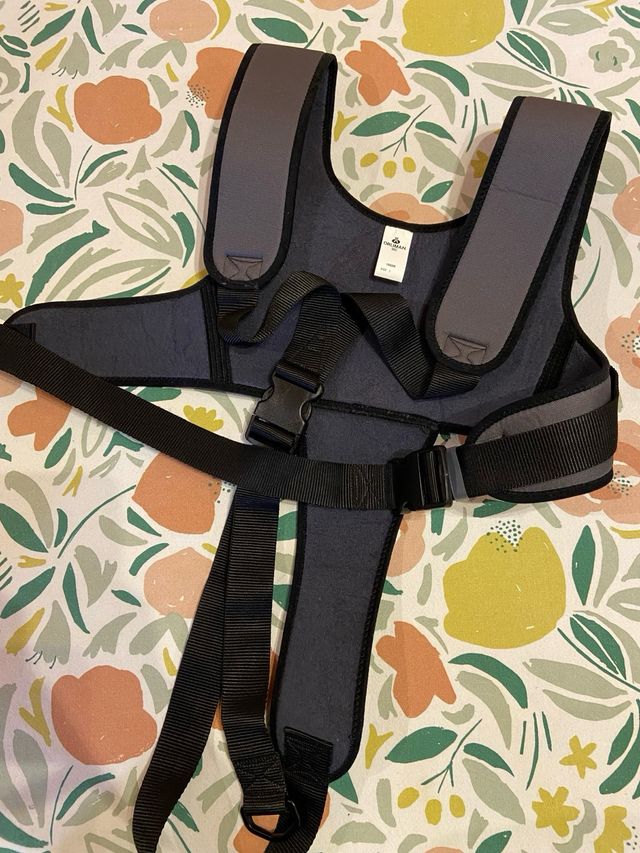 Arnés chaleco con pieza perineal silla de ruedas