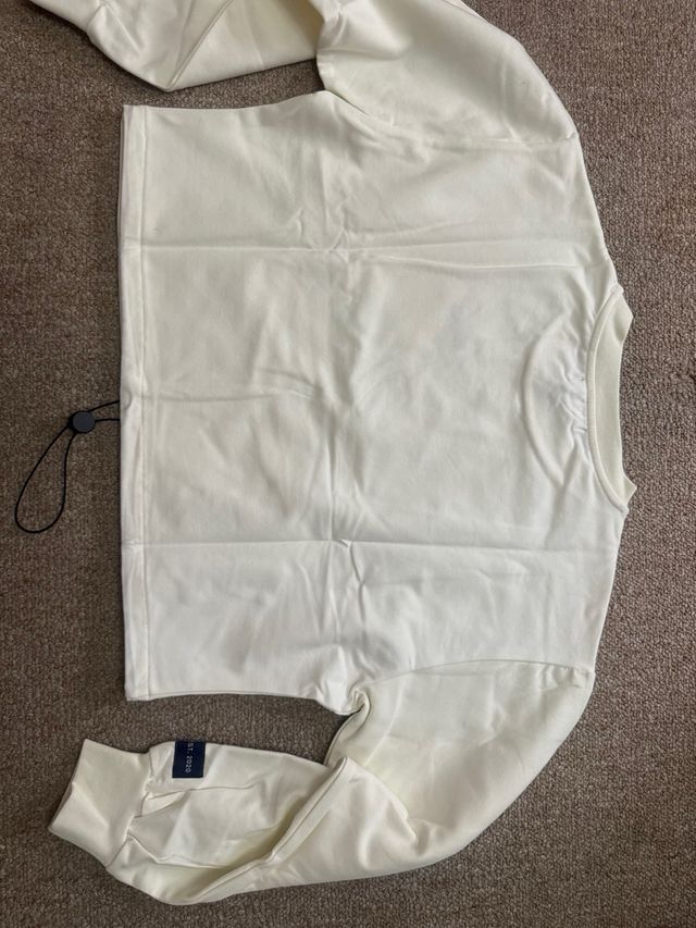 Camisola bege da FemFuelz