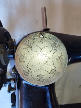 MAQUINA COSER WERTHEIM FRANKFURT