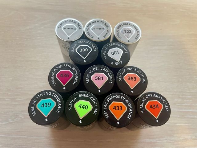 Manicure semipermanente