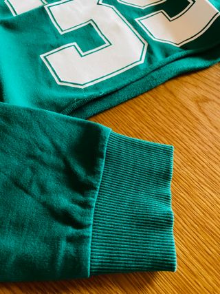 Sudadera crop top vintage