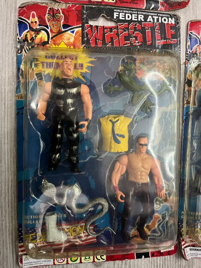 Figuras bootleg luchadores wrestle