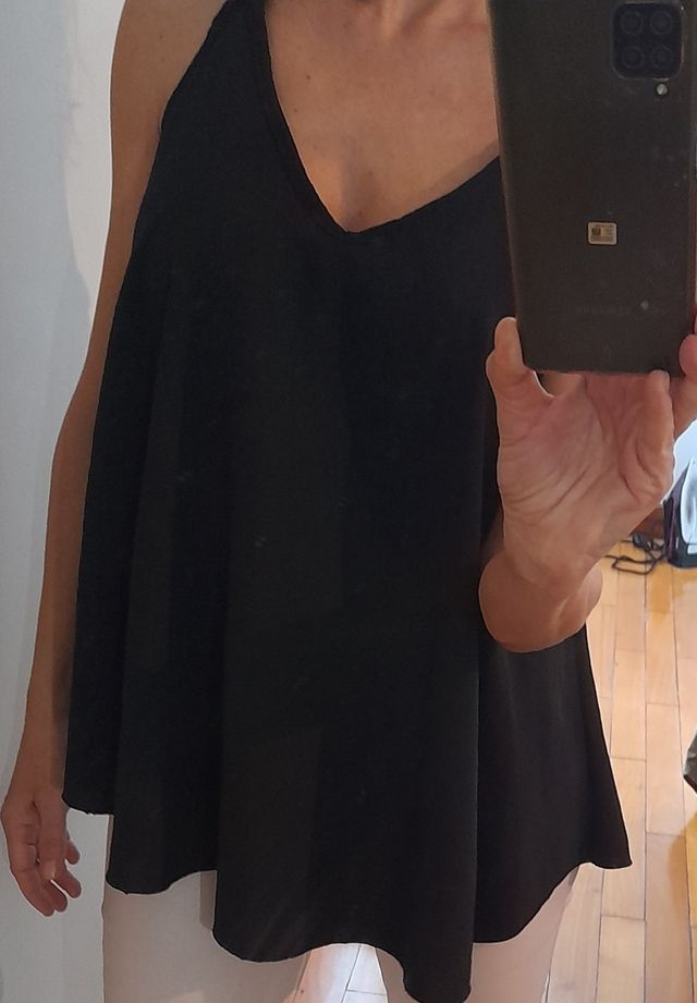 Blusa tirantes negra