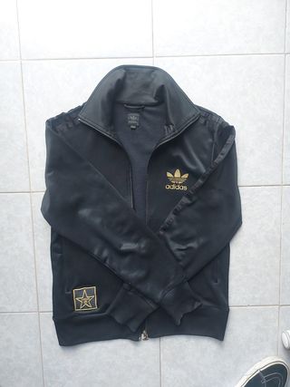 Chaqueta Adidas negra vintage 
