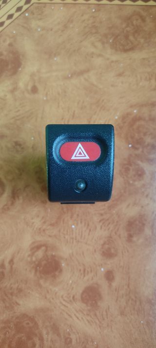 Interruptor emergencias Opel Astra F (91-99)