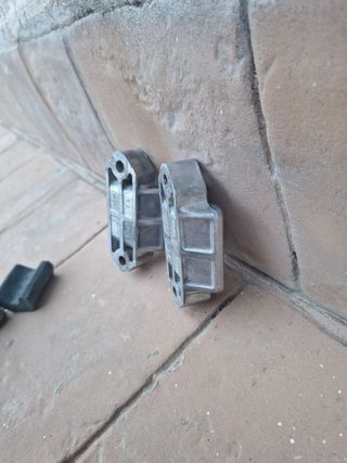 Soporte ballesta seat 600
