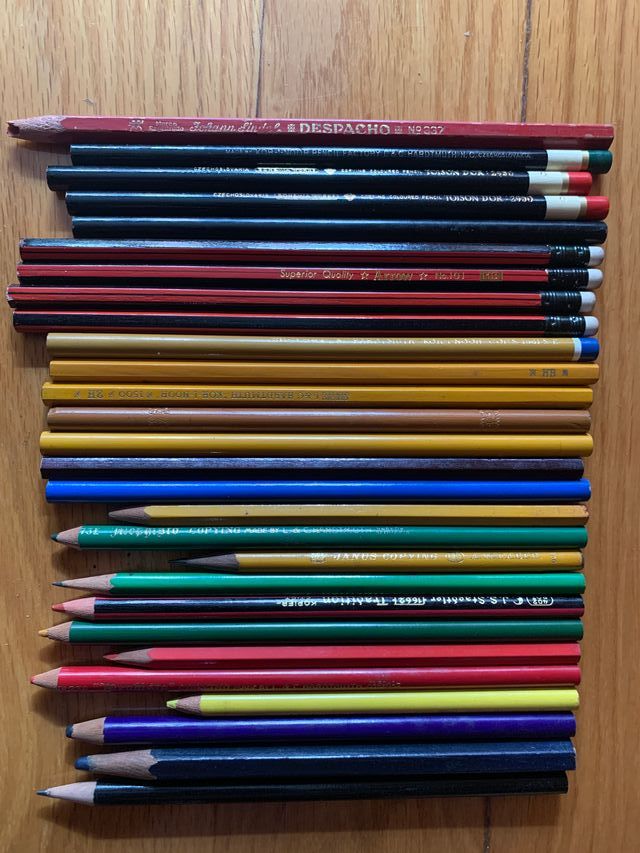 Lapiceros, minas, gomas y varios. antiguos, 