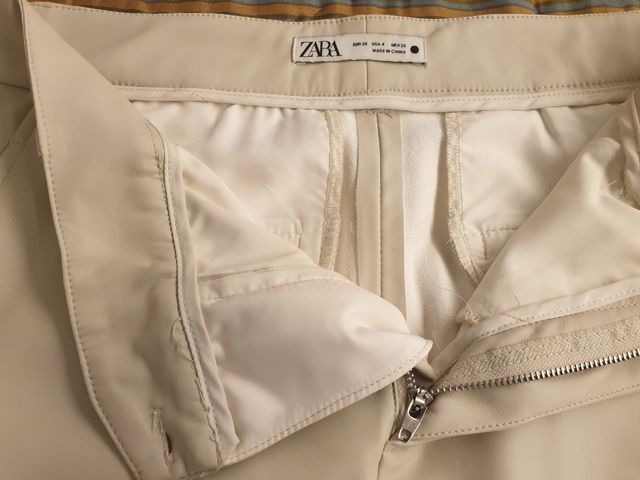 PANTALON ZARA EFECTO PIEL