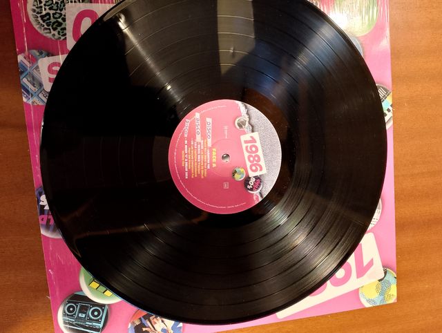 Vinilo mes annees 80