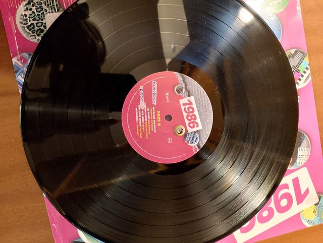 Vinilo mes annees 80