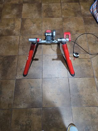 Rodillo bici tacx + rueda para rodillo