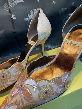 Zapatos salón lamé Gino Vaello 39 NUEVOS